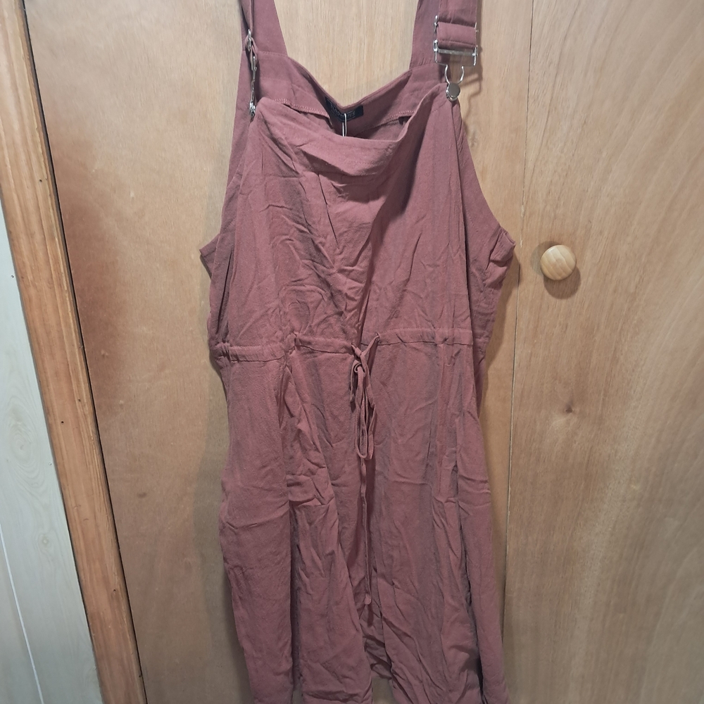 BloomChic Brown Sleeveless V-neck Sundress